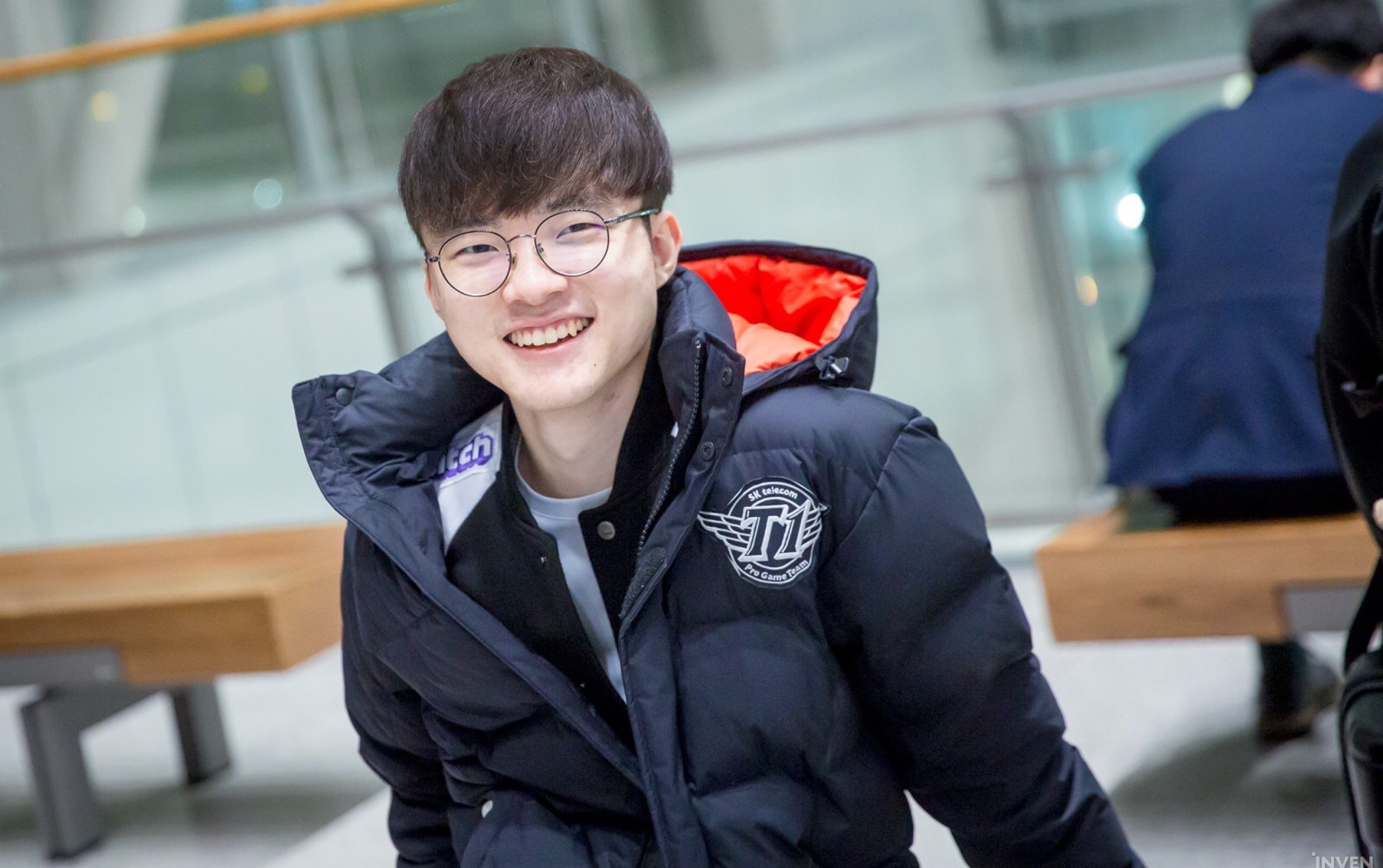 外媒评选第七周全球赛区战队排名：大小王继续蝉联一二，T1跌至十六